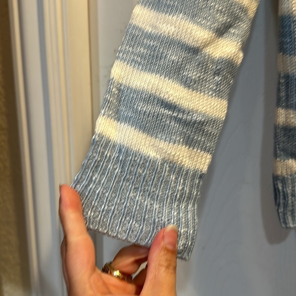 NWT! Mia & Tess The Paper Store Striped Beach Lightweight Sweater S - Picture 5 of 7